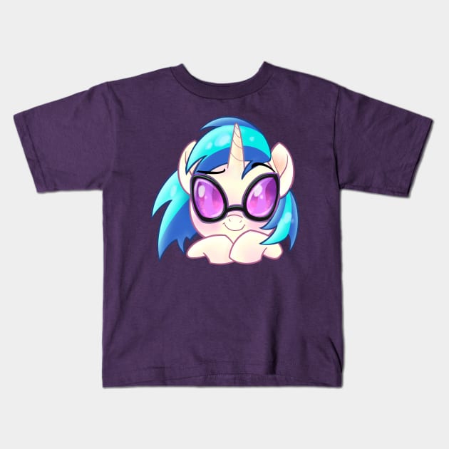 Vinyl Scratch Kids T-Shirt by SophieScruggs